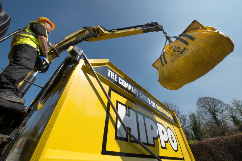 HIPPOBAG The big yellow recycling machine from HIPPO